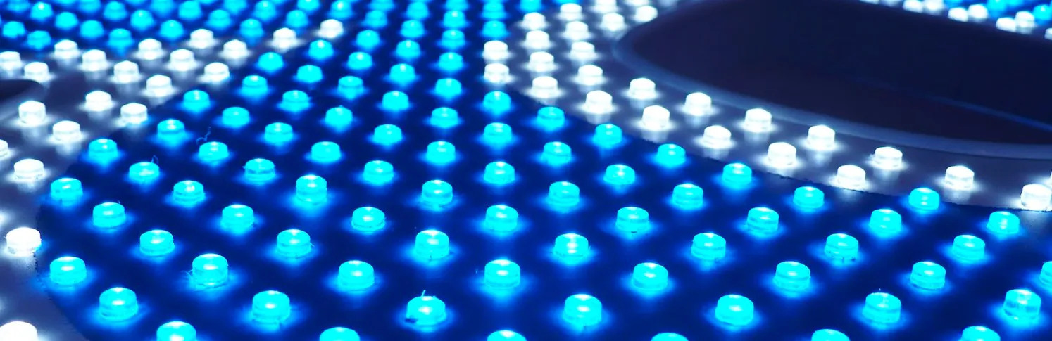 Из чего состоит медиафасад?