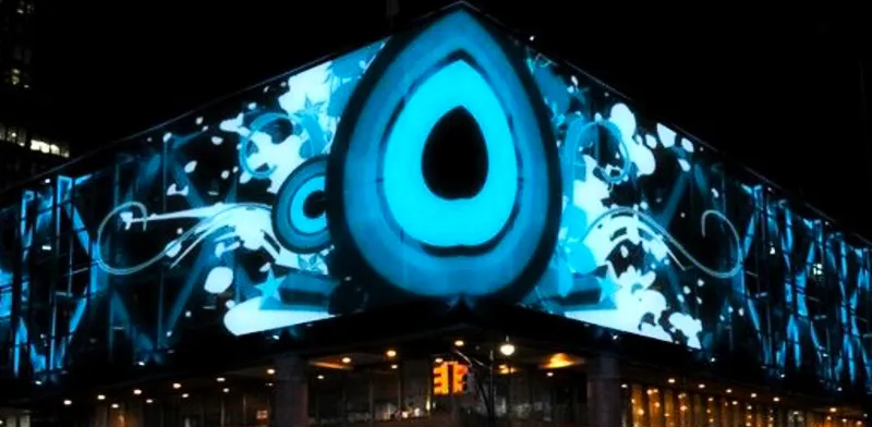 Преимущества и недостатки медиафасадов