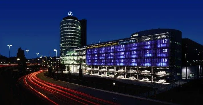 медиафасад на офисе